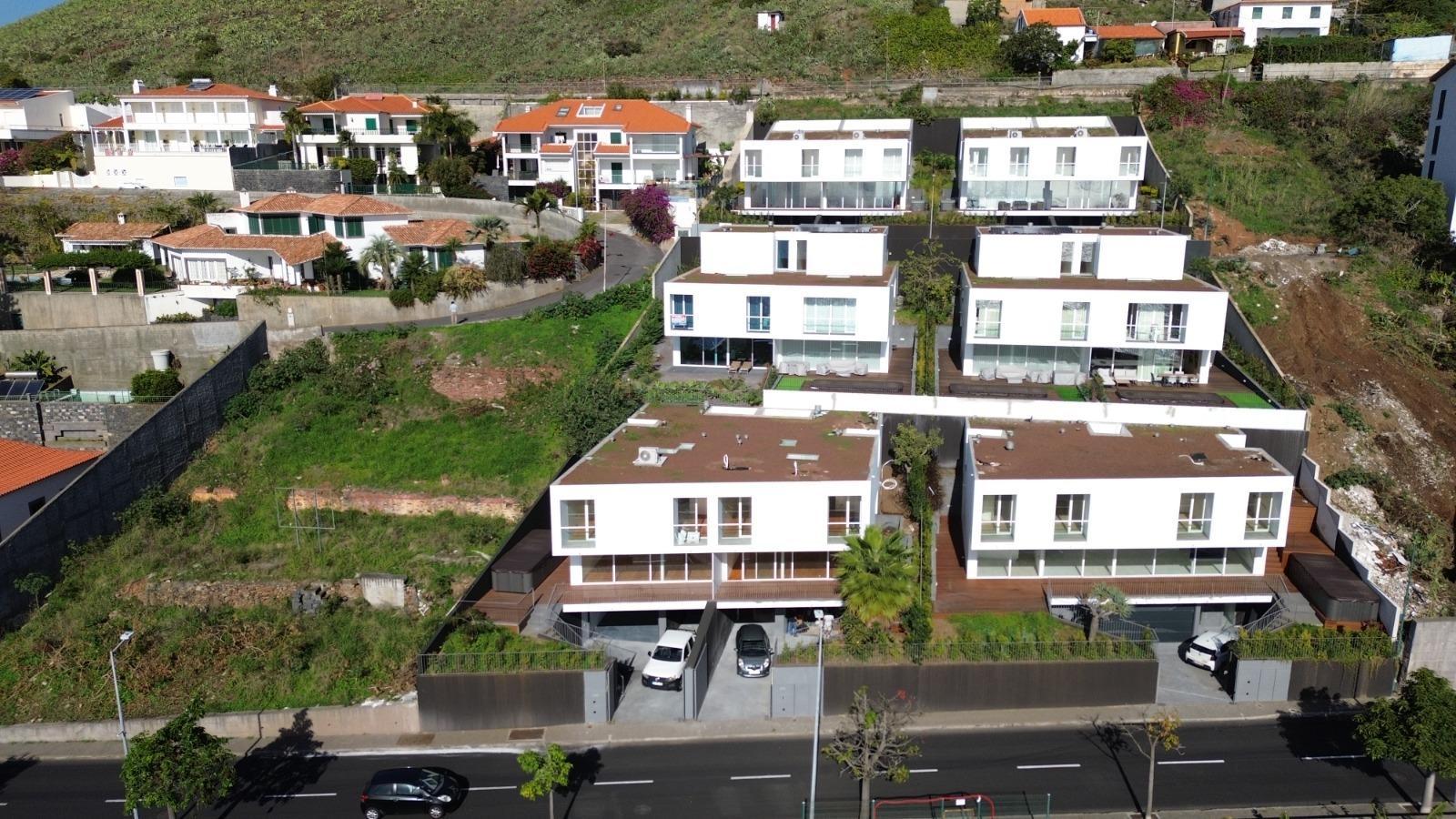 Moradia geminada